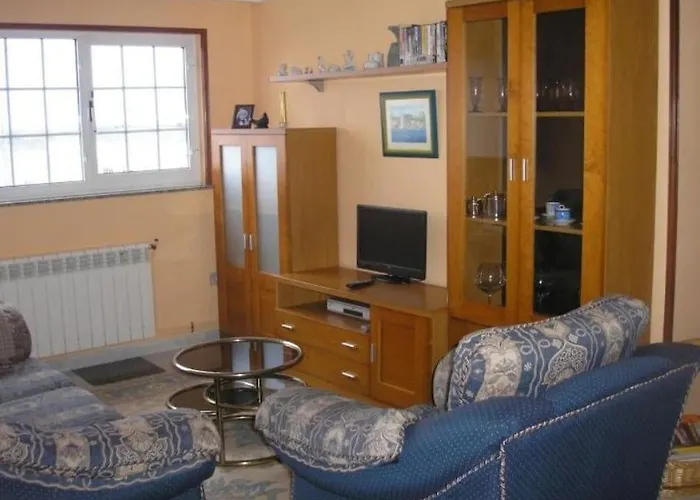 アパート En Afueras リバデオ