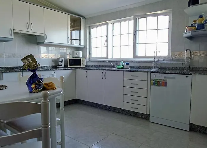 En Afueras アパート *