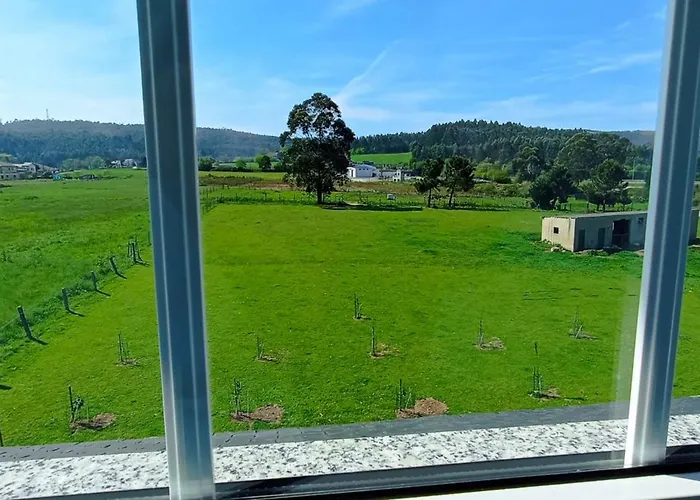 アパート En Afueras リバデオ